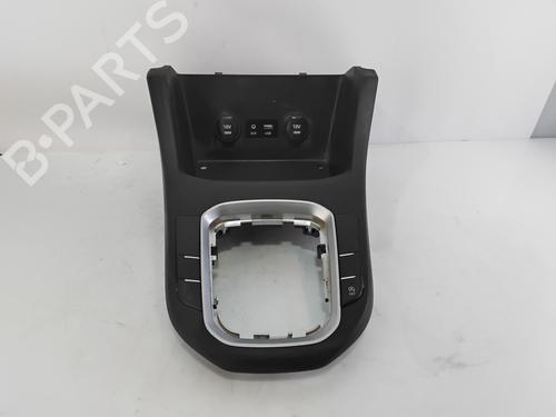 Used Middle console HYUNDAI i30 (PDE, PD, PDEN) [2016-2025]  29433637