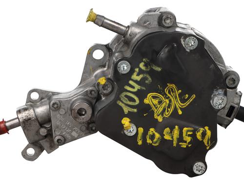 Used Vacuum pump VW GOLF V (1K1) [2003-2010]  32164767