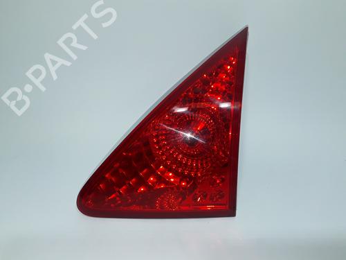 Used Right taillight PEUGEOT 3008 I MPV (0U_) 2.0 HDi Hybrid4 (163 hp) 10748894