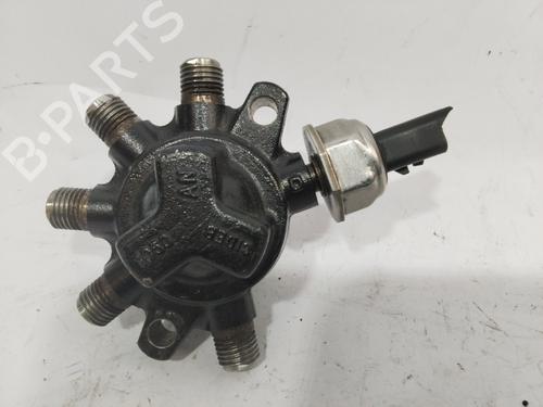 Used Injection rail FORD MONDEO III Saloon (B4Y) 2.0 16V TDDi / TDCi (115 hp) 22273738