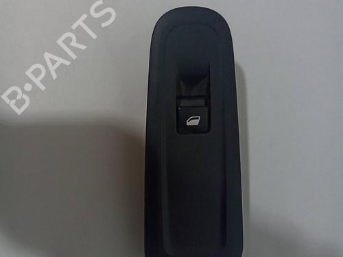 Used Right rear window switch PEUGEOT 308 I (4A_, 4C_) [2007-2016]  10076261