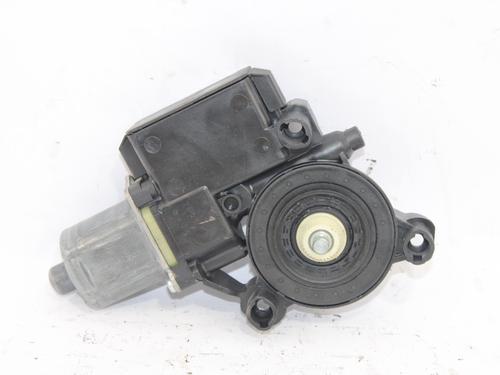 Left rear window motor VW POLO (6N2) 1.4 TDI | BP13578063E23 
