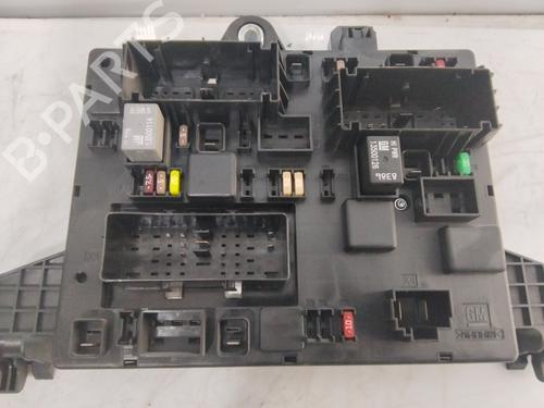 Fuse box OPEL ASTRA J (P10)  | BP19798523E1 