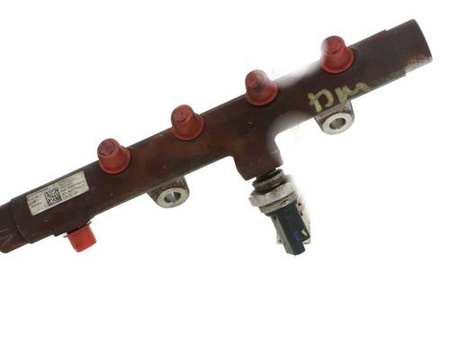 Used Injection rail Injection rail RENAULT MEGANE III Hatchback (BZ0/1_, B3_) 1.5 dCi (106 hp) 40435545 40435545