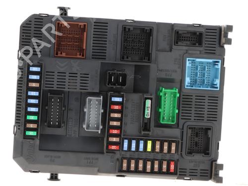 Used Fuse box Fuse box PEUGEOT 308 II (LB_, LP_, LW_, LH_, L3_) [2013-2021] 33801602 33801602