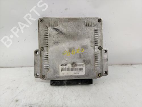 Used Engine control unit (ECU) RENAULT SCÉNIC I MPV (JA0/1_, FA0_) [1999-2010]  22272716