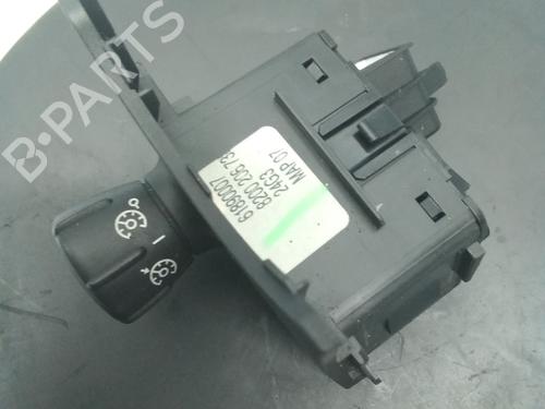 Used Switch RENAULT SCÉNIC II (JM0/1_) 1.5 dCi (JM1F) (86 hp) 8607877