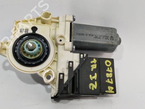 Rudehejsemotor bagstkærm venstre VW TOURAN (1T1, 1T2) [2003-2010]  26385256