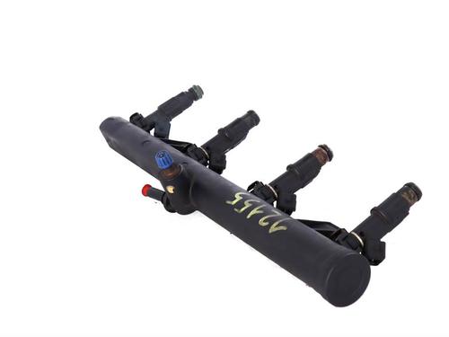 Injection rail CITROËN C5 I (DC_) 2.0 16V (DCRFNC, DCRFNF) | BP38265864M98 - Image 2