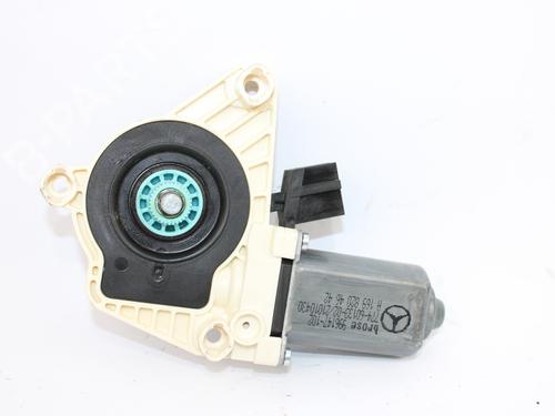 Used Right rear window motor MERCEDES-BENZ A-CLASS (W169) [2004-2012]  15644956