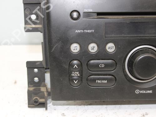 Bilradio SUZUKI GRAND VITARA II (JT, TE, TD) 1.9 DDiS All-wheel Drive (JT419, TD44, JB419WD, JB419XD,... | BP18321315E6 
