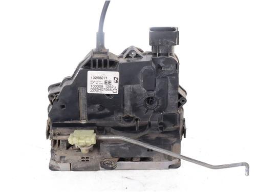 front-left-lock-opel-corsa-d-s07-2006-2007-2008-2009-2010-2011-2012-2013-2014-2015-39960500 main image