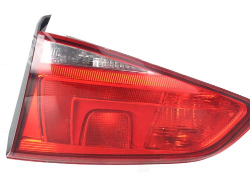 right-tailgate-light-vw-golf-vii-5g1-bq1-be1-be2-2012-2013-2014-2015-2016-2017-2018-2019-2020-2021-33793334 main image