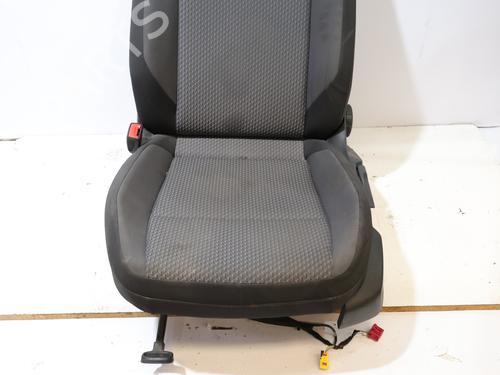 Left front seat VW PASSAT B8 (3G2, CB2) | BP37268247C15 - Image 3