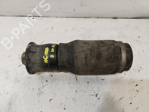 Used Right front shock absorber MERCEDES-BENZ R-CLASS (W251, V251) [2005-2017]  29573084