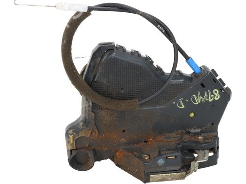 Used Front right lock TOYOTA COROLLA (_E12_) 1.6 VVT-i (ZZE121_, ZZE121R) (110 hp) 31605026