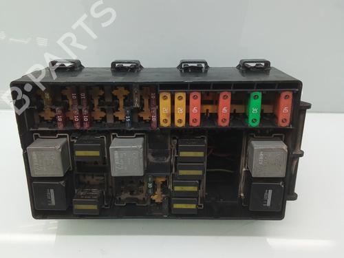 Used Fuse box FORD TOURNEO CONNECT 1.8 TDCi /TDDi /DI (75 hp) 8607854