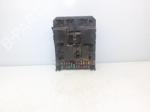 Fuse box PEUGEOT 307 Break (3E) 1.6 HDi 110 | BP16857354E1 