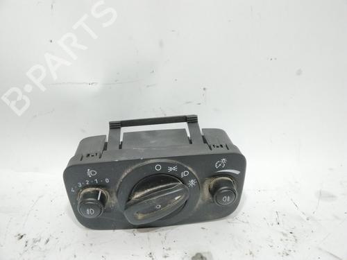 Commande de phare FORD FOCUS II (DA_, HCP, DP) [2004-2013]  10709774