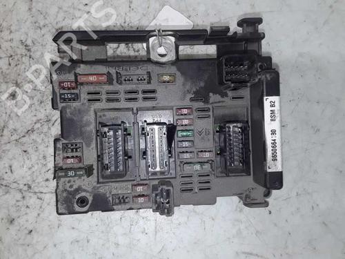 Sikringsdåse PEUGEOT 307 (3A/C) [2000-2012]  8575376
