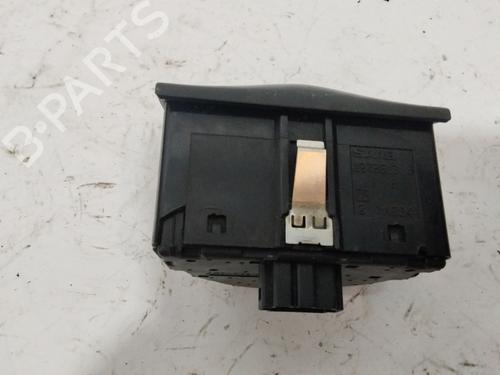 Forlygtekontakt SAAB 9-3 (YS3F, E79, D79, D75) 1.9 TiD | BP28136274I24 