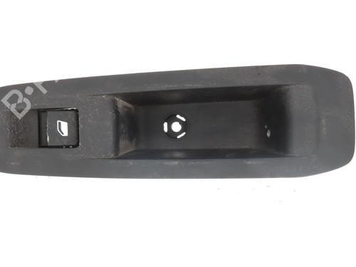 Used Right rear window switch PEUGEOT 308 II (LB_, LP_, LW_, LH_, L3_) 1.2 THP 130 (131 hp) 30138393