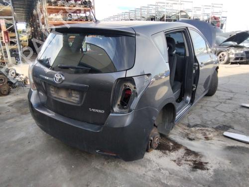 Left front fenders TOYOTA VERSO (_R2_) | BP30661594C41