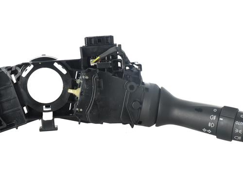 Used Headlight switch TOYOTA AVENSIS Saloon (_T27_) [2008-2018]  33126774