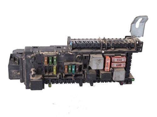 fuse-box-mercedes-benz-e-class-w212-2009-2010-2011-2012-2013-2014-2015-2016-39718140 main image