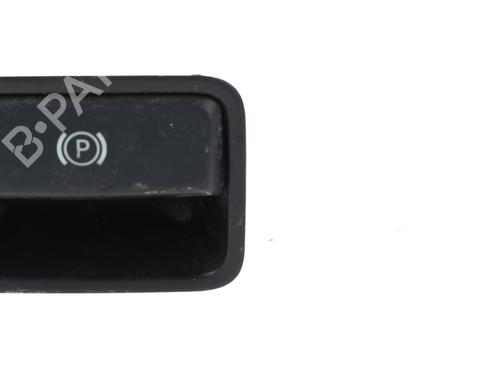 Used Electric handbrake MERCEDES-BENZ A-CLASS (W176) A 200 CDI / d (176.008) (136 hp) 29905685