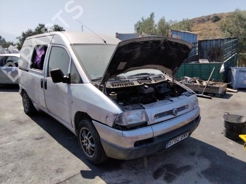 Teile für FIAT SCUDO Bus (220_)  1.9 TD  4835797 