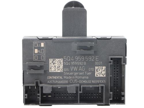 electronic-module-skoda-octavia-iii-combi-5e5-5e6-2012-2013-2014-2015-2016-2017-2018-2019-2020-32729342 main image
