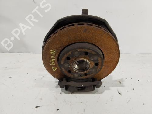 Used Right front steering knuckle MERCEDES-BENZ B-CLASS Sports Tourer (W245) [2005-2011]  31633419