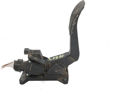 pedal-mercedes-benz-vito-bus-w639-2003-31713067 main image