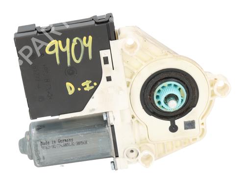 Left front window motor SEAT LEON (1P1) | BP30663073E21