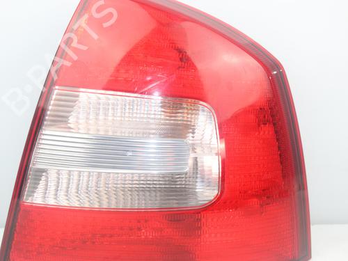 Right taillight SKODA OCTAVIA II (1Z3) 1.6 TDI | BP16520298C35 