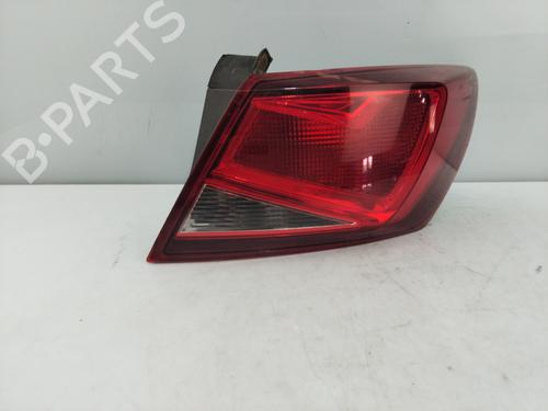 Used Right taillight SEAT LEON (5F1) [2012-2021]  19135394