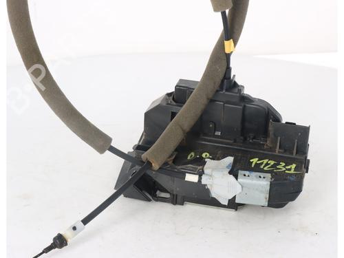 front-right-lock-renault-kadjar-ha_-hl_-2015-34279680 main image