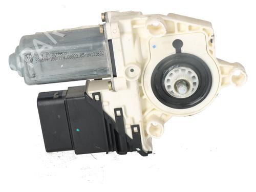 Used Right rear window motor VW TOURAN (1T1, 1T2) [2003-2011]  32337939