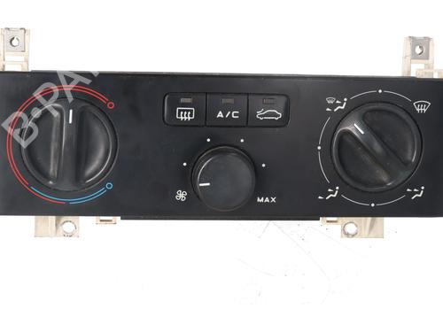 Used Climate control Climate control PEUGEOT 406 (8B) 2.0 HDI 90 (90 hp) 36239646 36239646