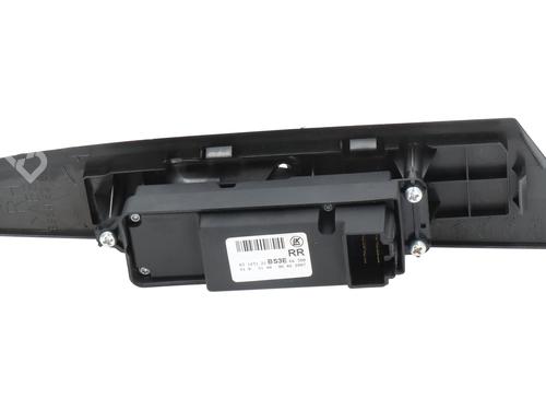 Højre bagtil elrude kontakt MAZDA 3 Saloon (BK) 2.0 MZR-CD (BK12) | BP30604634I28