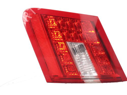Used Right tailgate light Right tailgate light 37424047 37424047