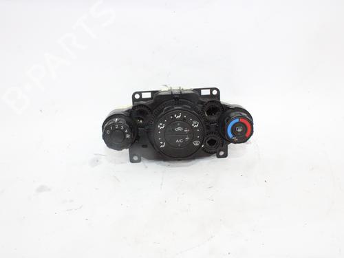 Commande Chauffage FORD FIESTA VI (CB1, CCN) 1.4 TDCi (70 hp) 15635043