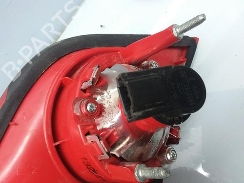 Left tailgate light VW PASSAT B6 (3C2) 2.0 TDI 4motion | BP9060314C79 