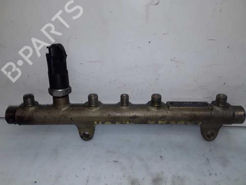 Used Injection rail RENAULT LAGUNA II (BG0/1_) 1.9 dCi (BG08, BG0G) (120 hp) 8573782