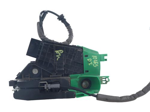 Fechadura frente esquerda HYUNDAI i30 (PDE, PD, PDEN) 1.6 CRDi (110 hp) 30865378