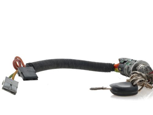 Contactslot RENAULT MASTER II Van (FD) 2.5 dCi 100 (FD0U, FD0V, FD3U, FD3V, FD8U, FD8V) (99 hp) 30681496