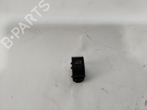 Used Right rear window switch FORD FOCUS III 1.5 TDCi (120 hp) 27215252