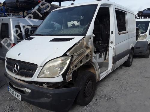 Engine control unit (ECU) MERCEDES-BENZ SPRINTER 3-t Van (B906) 211 CDI (906.611, 906.613) | BP21006805M57 