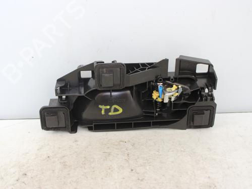 Rear right interior door handle PEUGEOT 3008 II SUV (MC_, MR_, MJ_, M4_) 1.6 BlueHDi 120 | BP18488188I16 